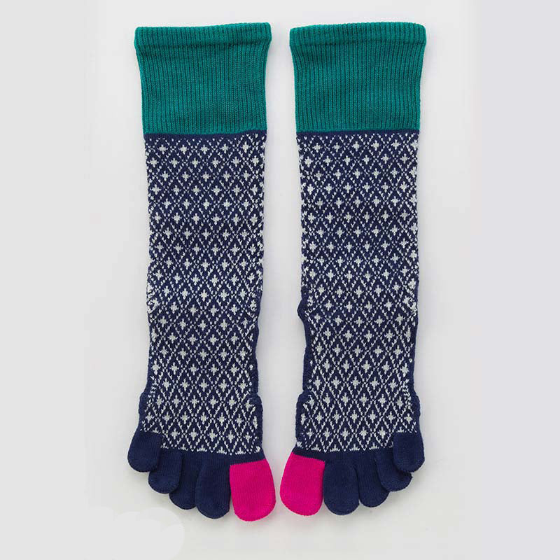 Backside view of Knitido plus brand Diamond Midcalf Grip Toe Socks With Power Pads in Navy (pink and green insert colors)