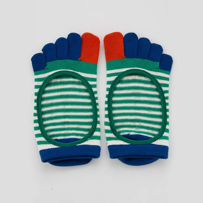 Knitido plus brand Organic Cotton Stripes Toe Liner Socks in green with red and blue inserts