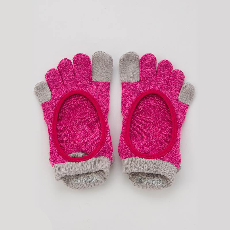 Knitido plus brand Two Colors Footie Grip Toe Socks With Power Pads, Grey color with Pink color in the thumb and pinky toe area and in the footwear opening