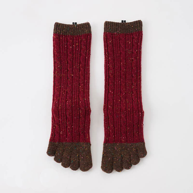 Knitido plus brand Wool Blend Cable Confetti Midcalf Toe Socks, 3/4 length, red with khaki color on the toes and cuffs