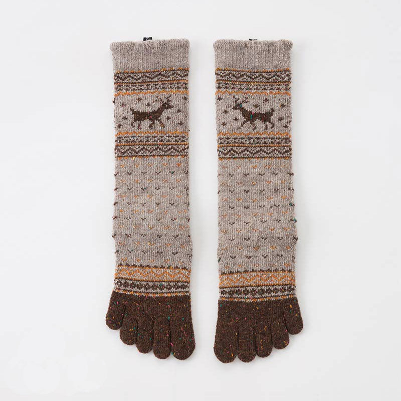 Knitido plus brand Wool Blend Nordic Confetti Midcalf Toe Socks, BEIGE color with brown reindeer pattern
