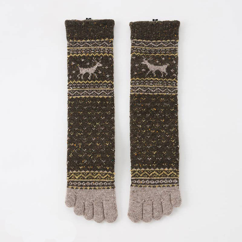Knitido plus brand Wool Blend Nordic Confetti Midcalf Toe Socks in OLIVE color with beige reindeer pattern